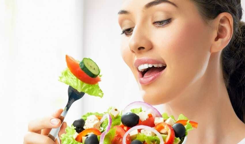 How Long After a Crown is Cemented Can I Eat?